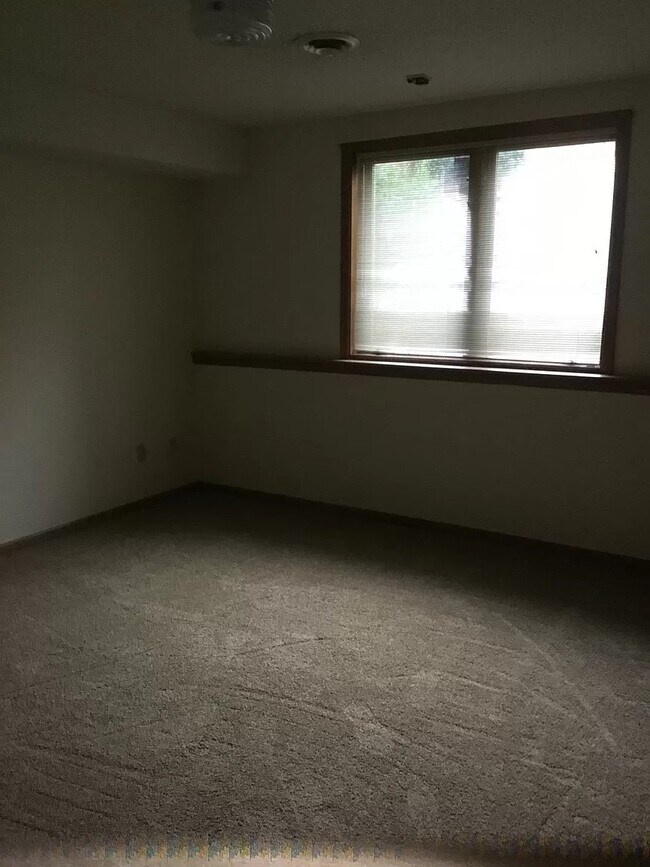 Foto del edificio - 205 5th Ave N