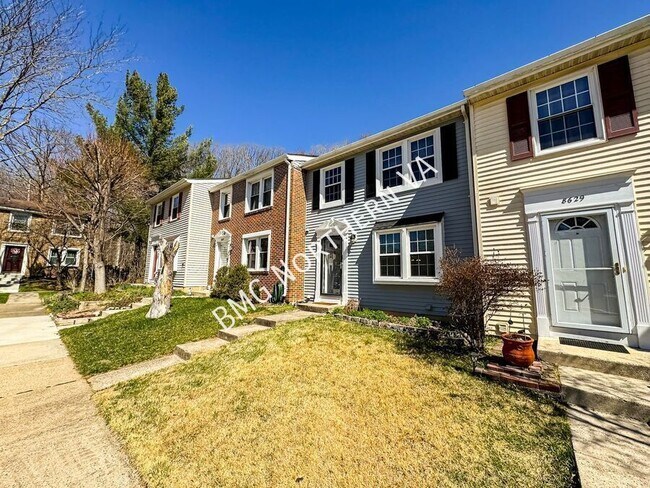 Foto del edificio - 8627 Spring Creek Ct