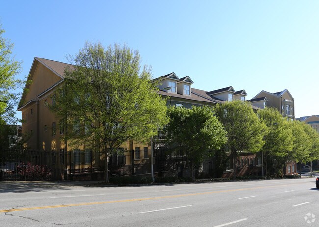 Building Photo - Camden Midtown Atlanta