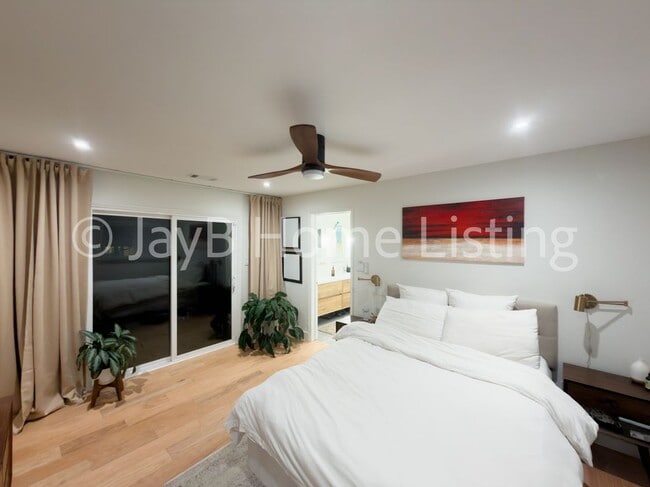 Building Photo - 3169 Cloverhurst Dr