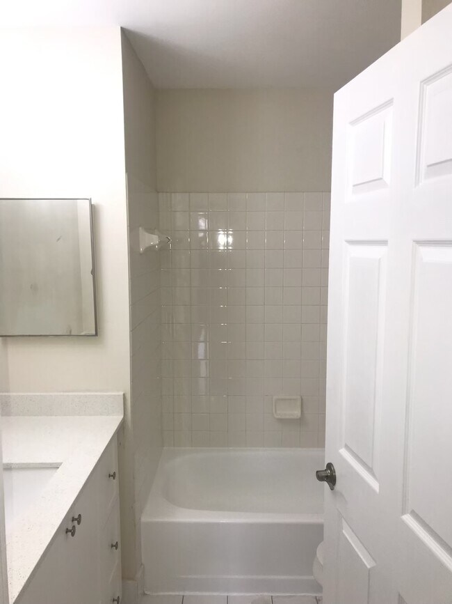 Building Photo - 15330 SW 106th Ter
