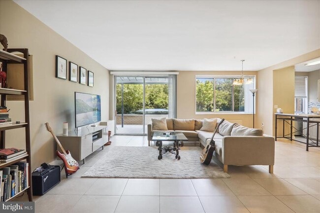 Building Photo - 10500 ROCKVILLE PIK