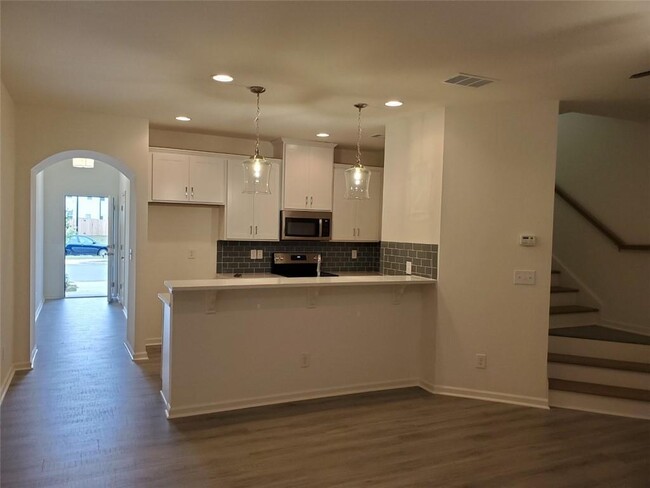 Building Photo - 4203 Spg Vly Cir