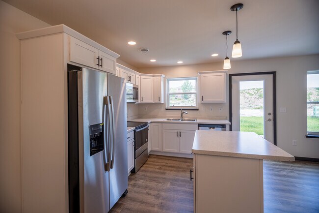 Foto del edificio - 3406 Green Pastures Ln