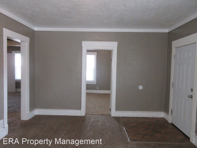 Building Photo - 2 br, 1 bath House - 431 N 300 W 1