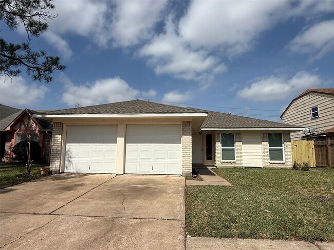 Foto del edificio - 10722 Sashay Dr