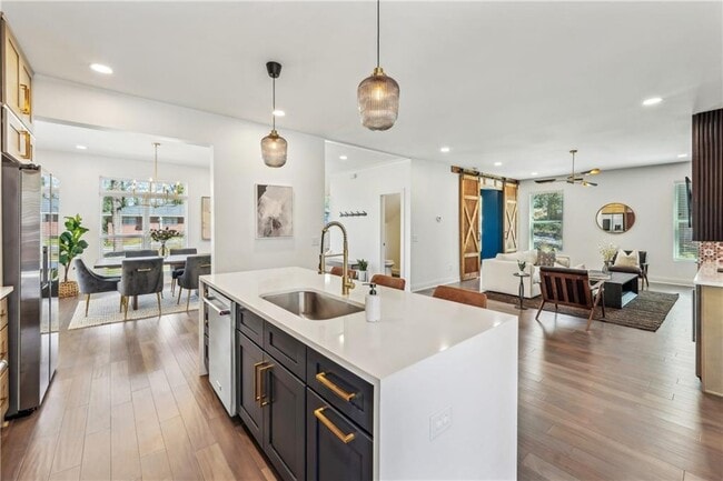 Building Photo - 3087 Alston Dr