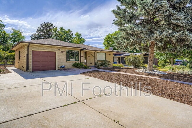 Photo - 275 Garnet St House