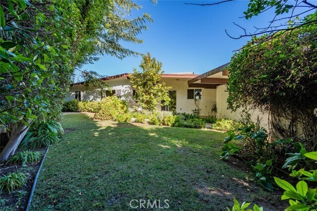 Foto del edificio - 3844 Bobstone Dr
