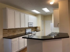 Building Photo - 75 Summer Haze Cir