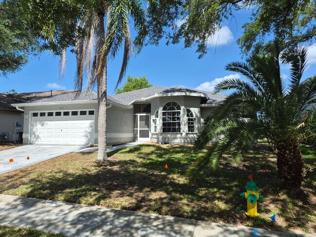 Foto del edificio - "Spacious 1732 Sq Ft 3-Bed, 2 Baths, in Tarpon Springs!"