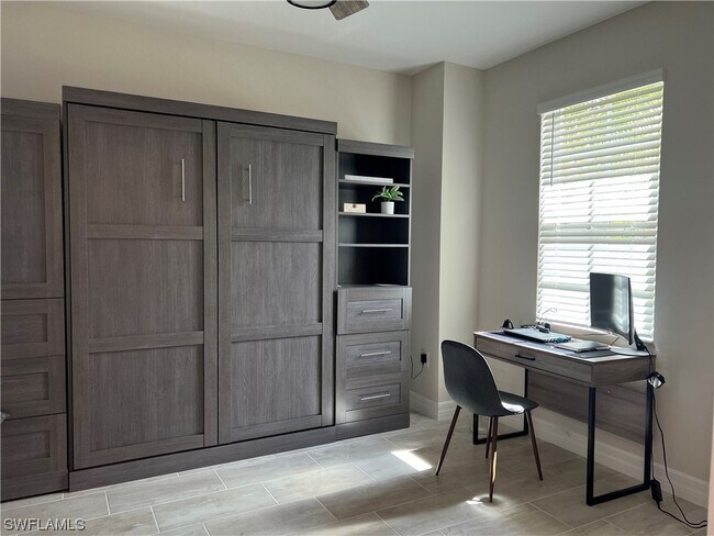 Foto del edificio - 14955 Blue Bay Cir