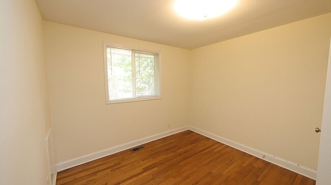 Building Photo - Great home in Chapel Hill!