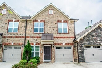 Building Photo - 1258 United Ct