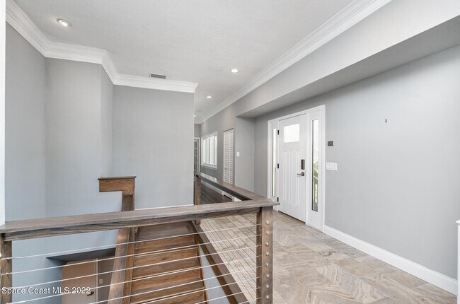 Foto del edificio - 400 Richards Rd