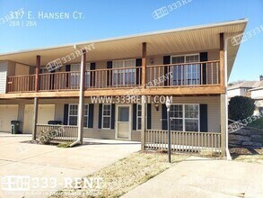 Building Photo - 317 E Hansen Ct