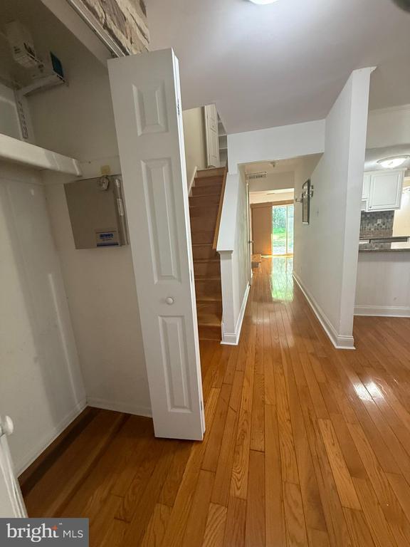 Foto del edificio - 1080 Pendleton Ct