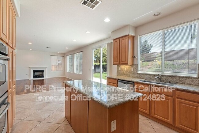 Foto del edificio - 29723 Andromeda St