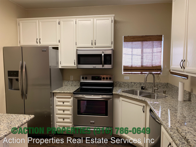 Building Photo - 2 br, 2 bath House - 2307 Zephyr Cove