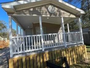 Building Photo - 17881 William Ln