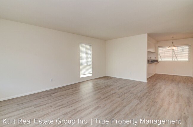 Building Photo - 2 br, 1 bath House - 645 W Main St