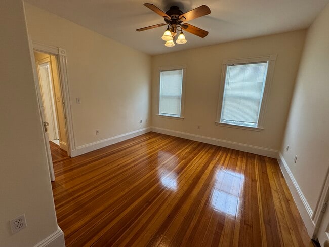 Foto del edificio - 163 Belmont St