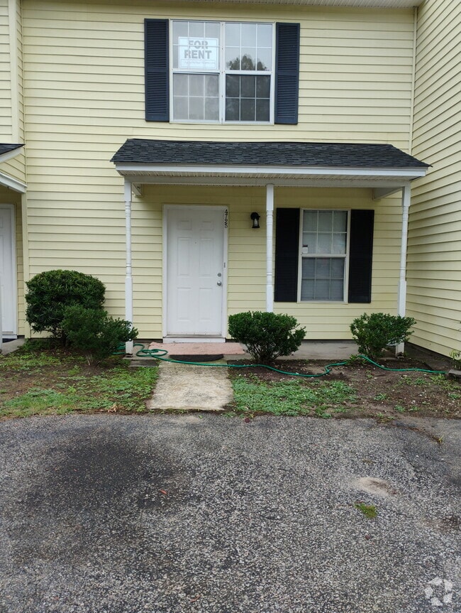 Building Photo - 4725 Bayfield Dr