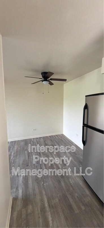 Foto del edificio - 5710 108th St