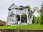 Foto principal - 2631 Victory Pkwy