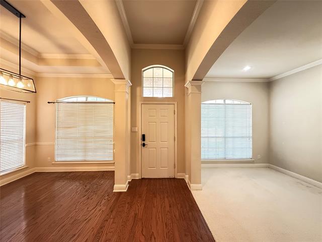 Foto del edificio - 1221 Hillcrest Dr