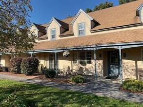 Building Photo - 45 Kennedy Dr