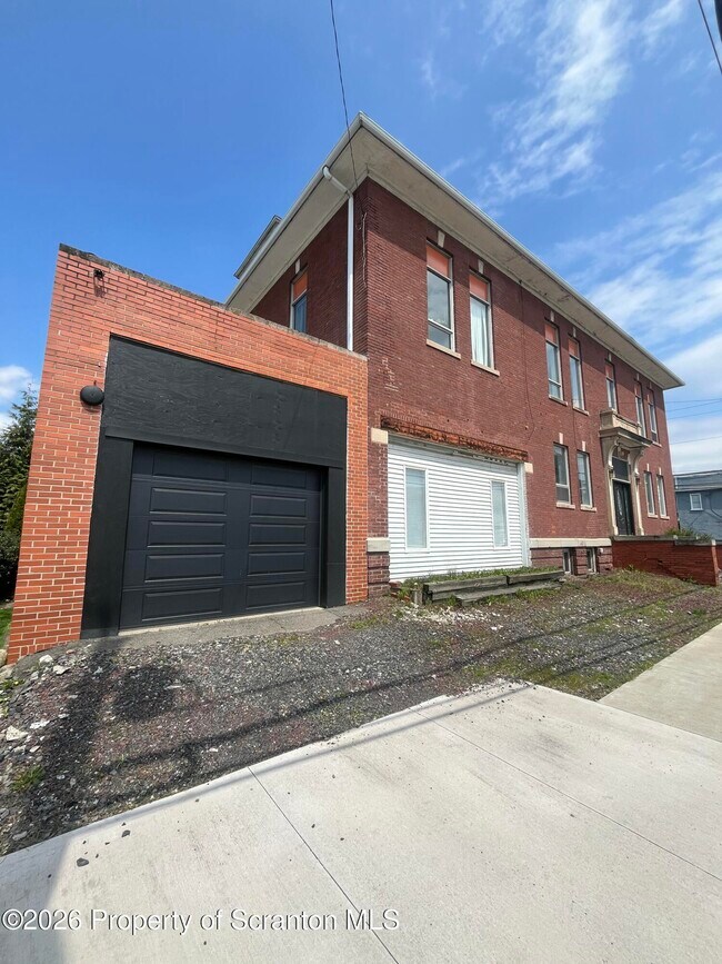 Foto del edificio - 802 Main St