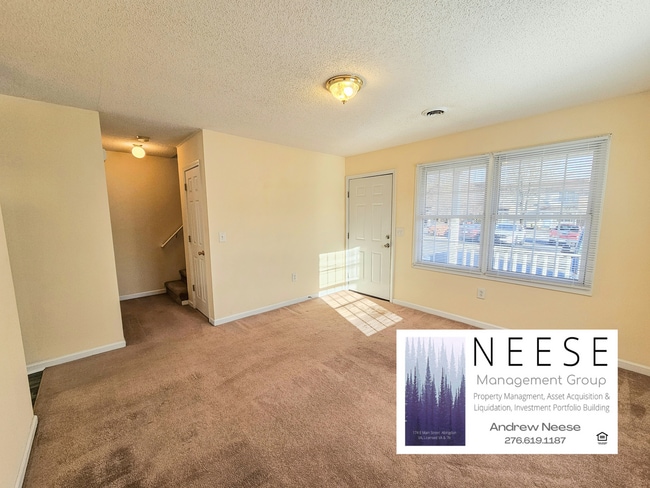 Building Photo - 640 Wyndale Rd