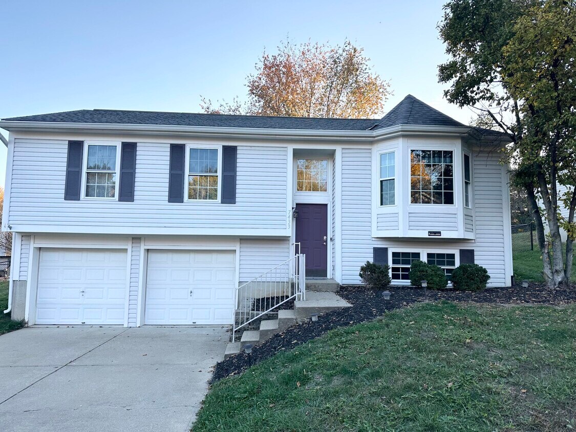 7344 Sterling Springs Way, Burlington, KY 41005 House Rental in