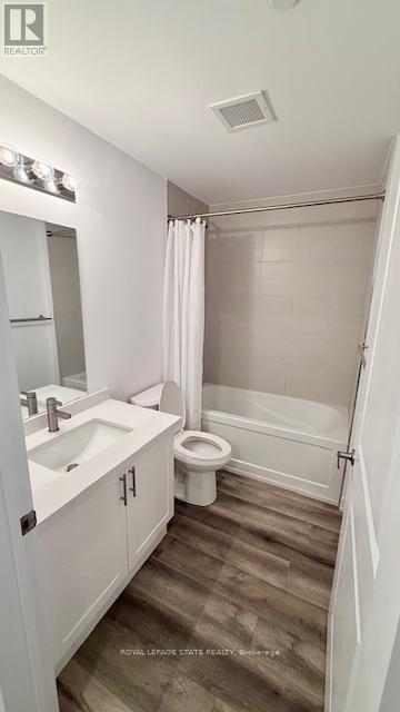 Photo du bâtiment - 470 Dundas St E