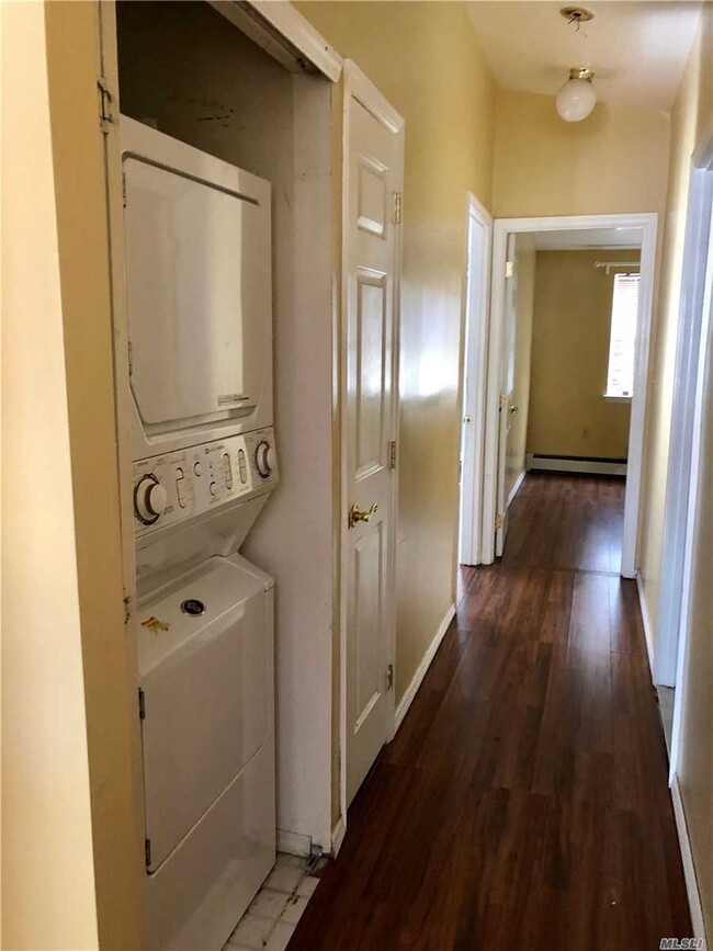 Foto del edificio - 82-141-141 Country Pointe Cir