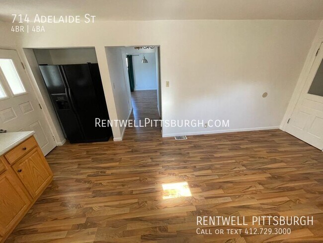Building Photo - 4 Bedroom Home in Upper Hill