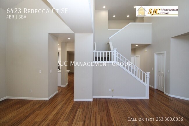 Foto del edificio - Four bedroom home in Lakeland Hills for rent