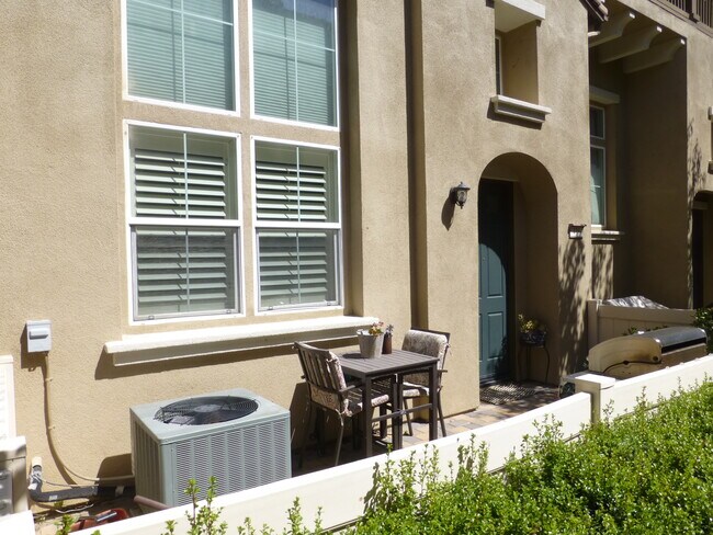 Foto del edificio - 416 W Linden Dr