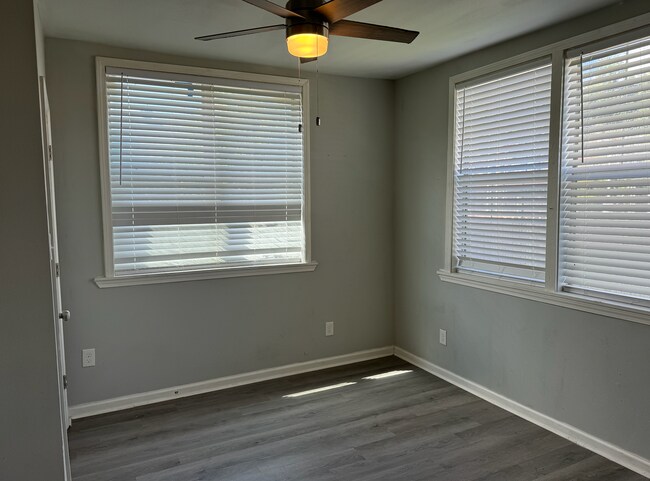 Foto del edificio - 1203 S 15th St