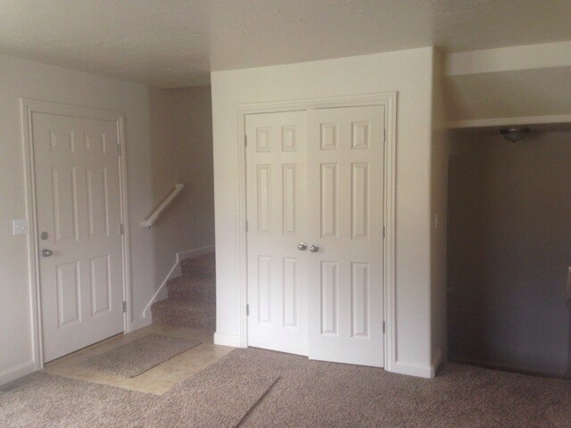 Foto del edificio - Great 4 bedroom Townhouse in Ogden for Rent