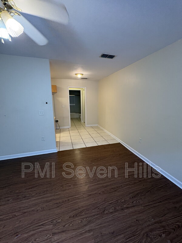 Foto del edificio - 2520 Graves Rd