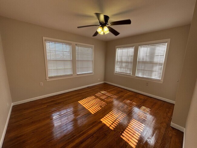 Foto del edificio - 3 Bedroom 2 Bath with Separate Mother in Law Suite