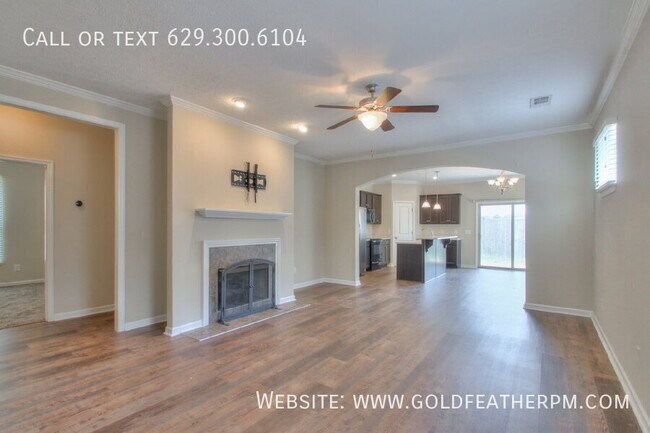 Building Photo - 126 Trenton Ln