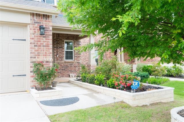 Foto del edificio - 415 Grenada Lk Dr