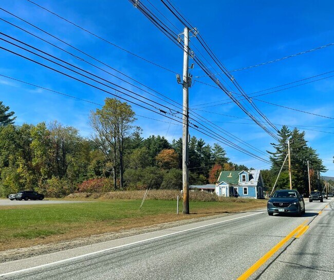 239 NH25, Rumney, NH 03266 Townhome Rentals in Rumney NH