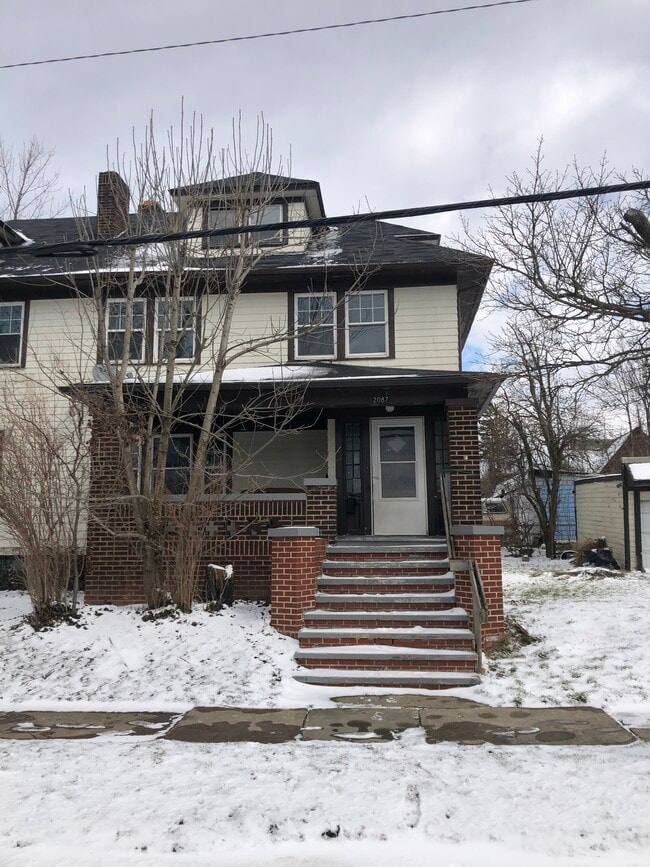 Building Photo - 2087 Goodnor Rd