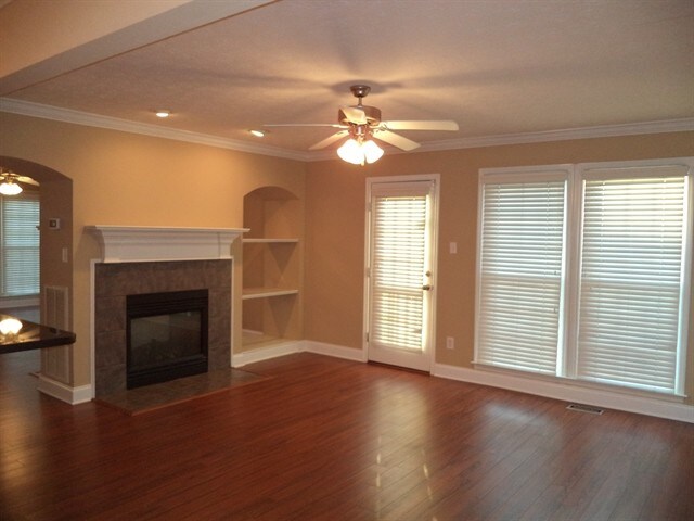 Building Photo - 1054 Garrison Ridge Boulevard