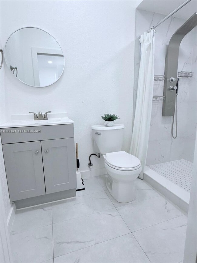 Foto del edificio - 5464 SW 164th Ct