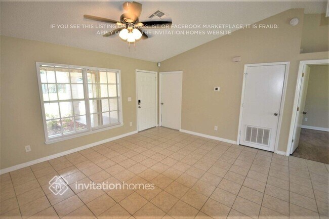 Foto del edificio - 12122 Meadow Ln